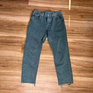 Levi's 501 Jeans – Men’s Size 28x26 – Green – Relaxed Fit